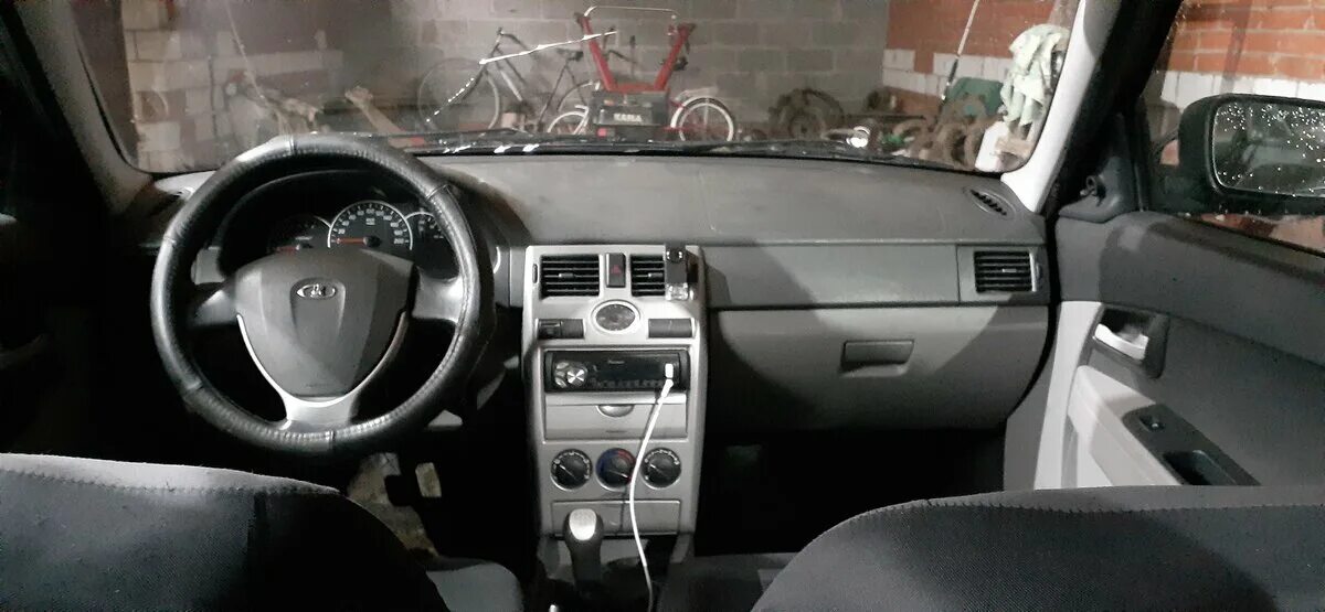 Минусы приоры 2. Lada priora 2 люкс салон. Булкин приора. Минусы приоры 2. Лада приора 2015 люкс.