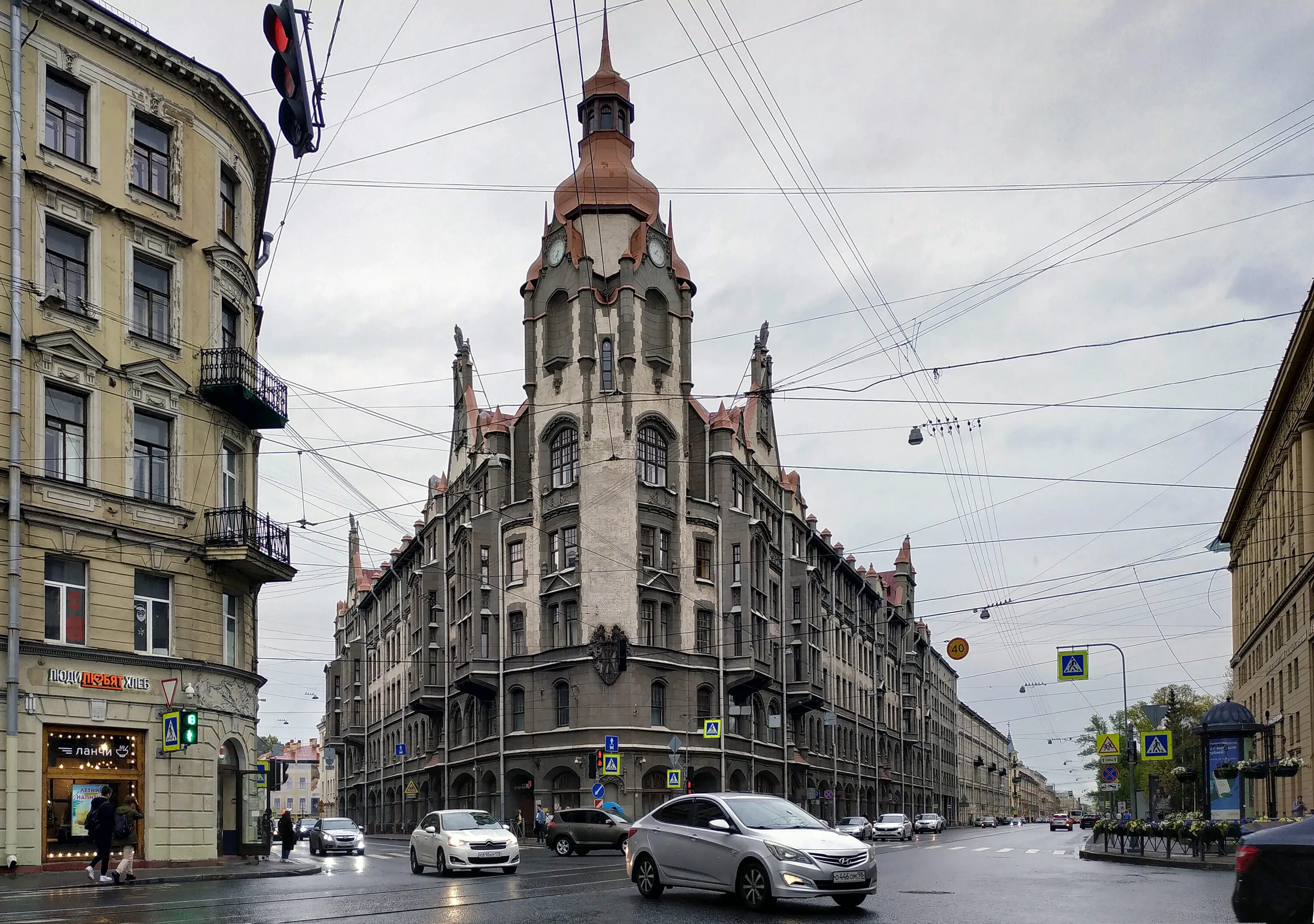 Садовая 55-57 санкт-петербург. Садовая 55 57 спб. Дом городских учреждений (садовая улица, 55-57). Здание садовая 55-57. Садовая 55 57 спб.