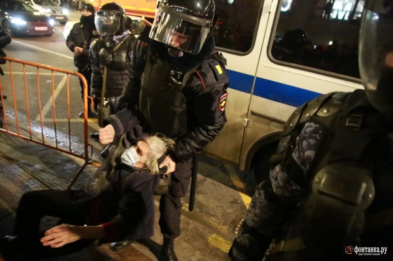 Как проходит спец. Спецоперация на украине. полиция на спецоперации. полиция спецоперация украина. полиция рф участие в спецоперации на украине.