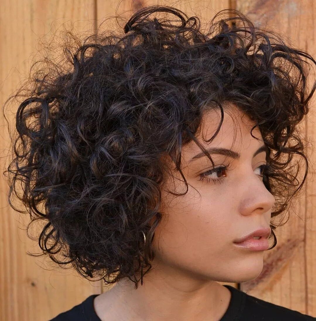 Natural curls - @tatumneill on instagram Curly hair photos, Short curly bob hair