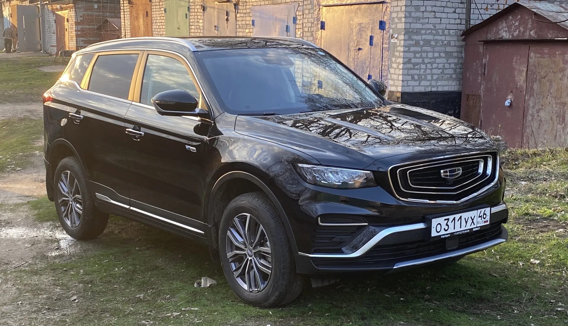 Geely Atlas Pro антихром. Geely Atlas l 2023. Atlas Pro 2023. Geely Atlas Pro 2023 серый металлик. Атлас про отзывы реальных владельцев 2023