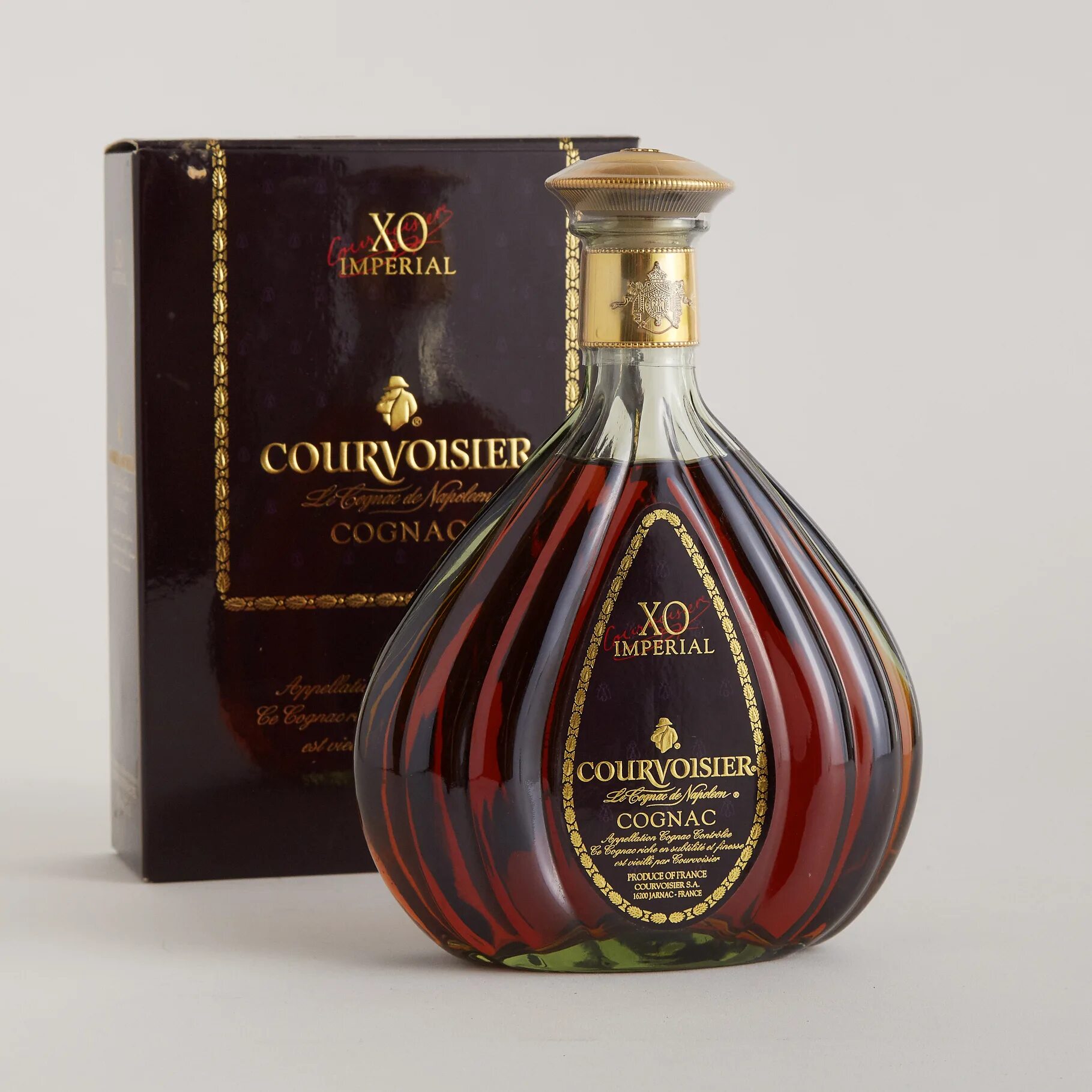 X o купить. Курвуазье Хо Империал 0.7. Коньяк Курвуазье Хо Империал. Courvoisier XO Imperial Cognac 0.7. Коньяк Courvoisier XO Imperial.