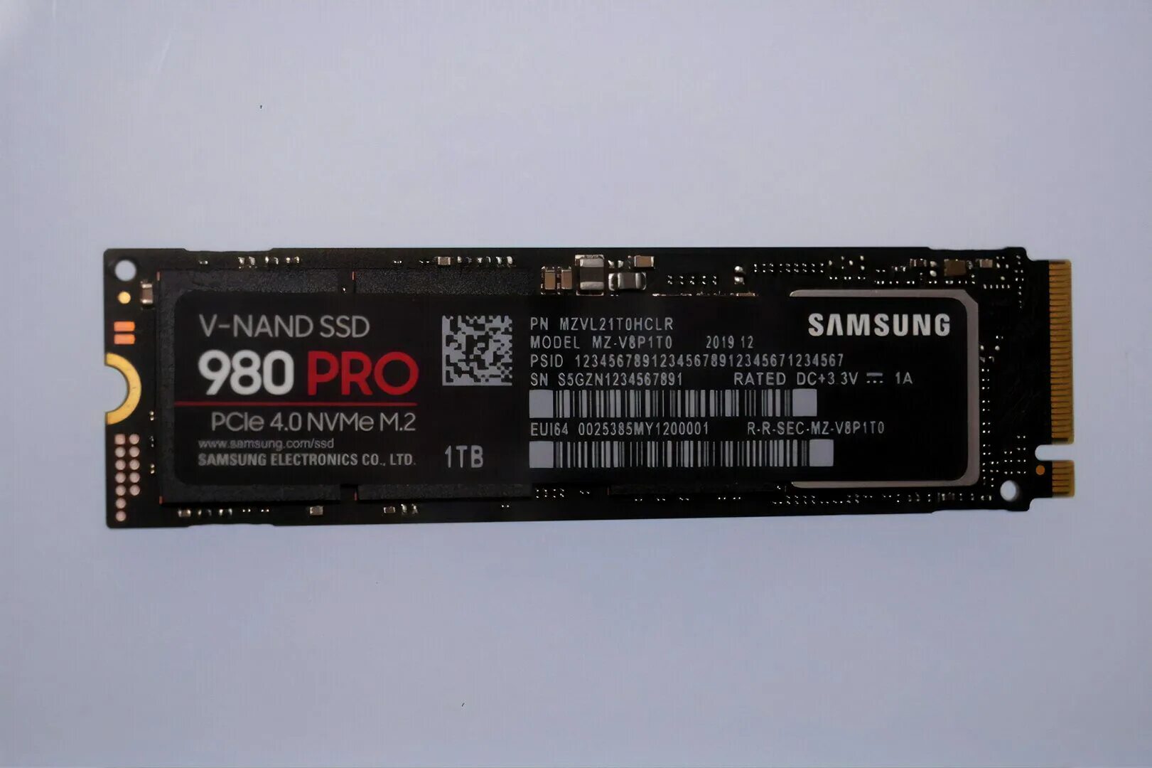 Nvme накопитель samsung 980. SSD Samsung 980 Pro. SSD Samsung 980 Pro NVME. SSD m2 Samsung 980. SSD m2 980 Pro.