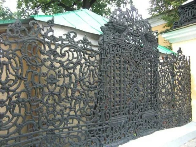 Архитектурное художественное литье. Архитектурное художественное литье. Художественное чугунное литье касли. Каслинский чугунный павильон павильон. Каслинский завод архитектурно-художественного литья.