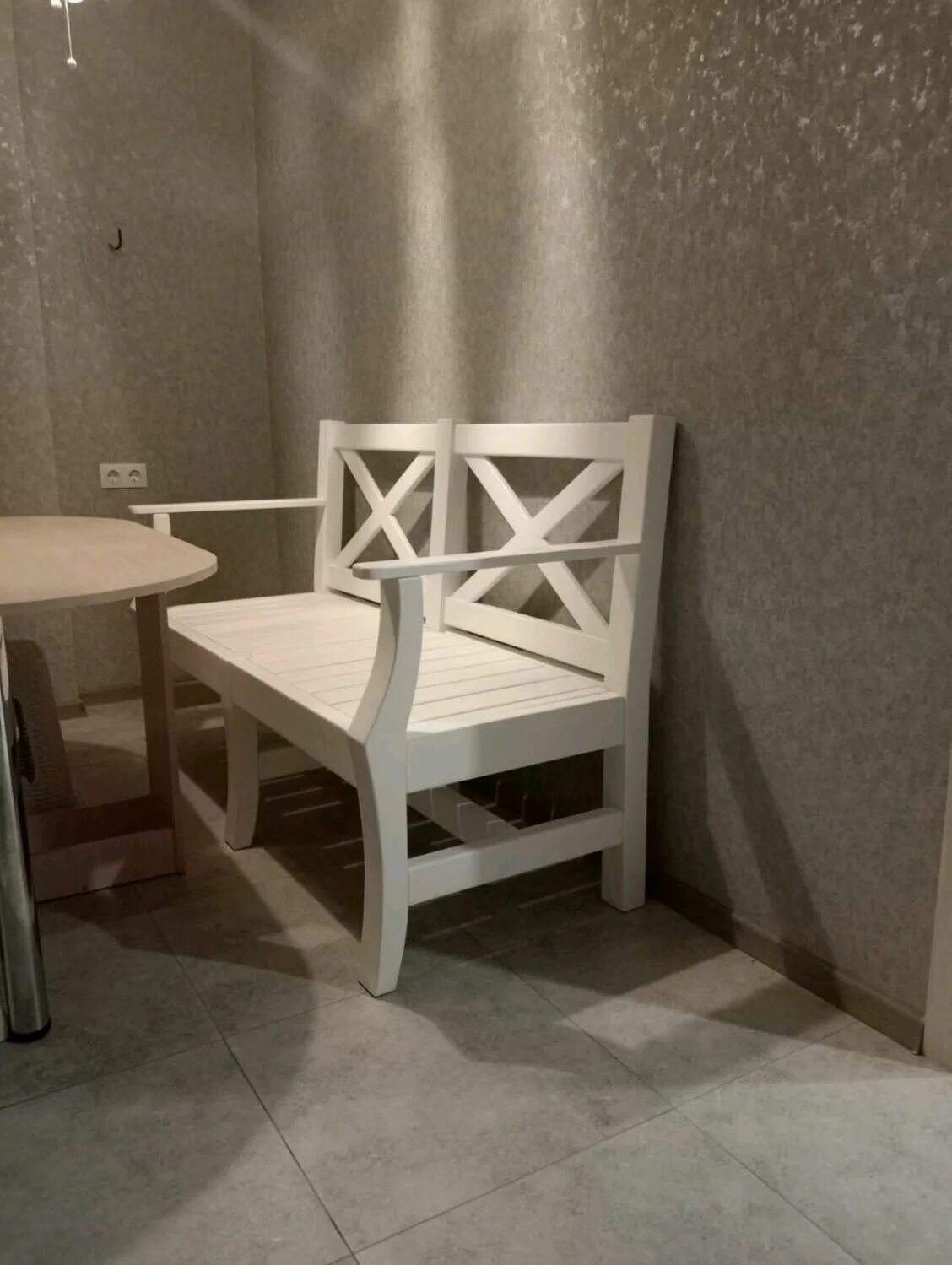 Скамейка эрмитаж. Скамейка эрмитаж. Сад эрмитаж усадьба остермана. Фото скамейки у эрмитажа. Скамейка эрмитаж.