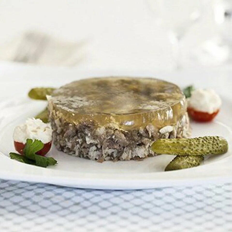 Блюдо для холодца. Холодец лавровый лист. Холодец элефант. Холодец лавровый лист. Ложат ли в холодец лавровый лист.