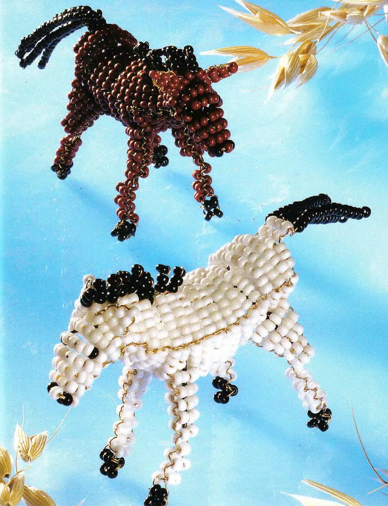 фигурки животных из бисера. животные из бисера объемные. объемные фигурки из бисера. объемные фигурки из бисера. объемные фигурки из бисера.