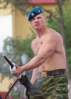 Здоровый русский парень