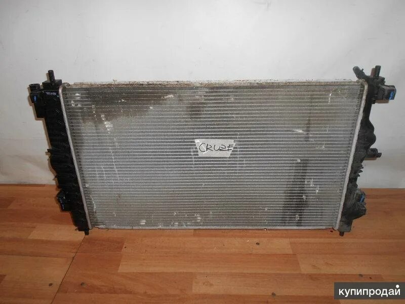 6. 8. Радиатор охлаждения круз. Радиатор шевроле круз 1. 6.