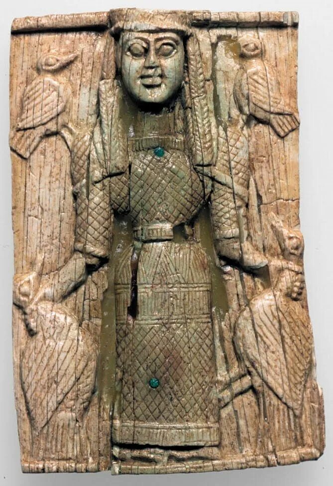 Деметра фильм 2019. Хатхор богиня египта. Ancient goddess. Изида богиня египта. Ancient goddess.