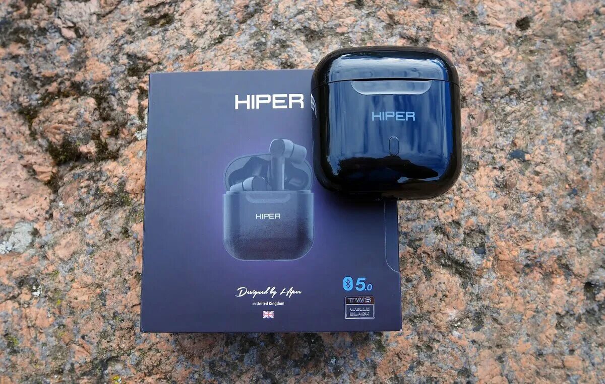 Обзор беспроводных наушников bluetooth tws. Наушники Hiper TWS Welle. Наушники true Wireless Hiper TWS Welle Black (HTW-ktx4). Hiper беспроводные наушники Welle Black. Беспроводные наушники Hiper TWS Kang черный.