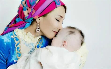 Анасы мен баласы порнографиясы