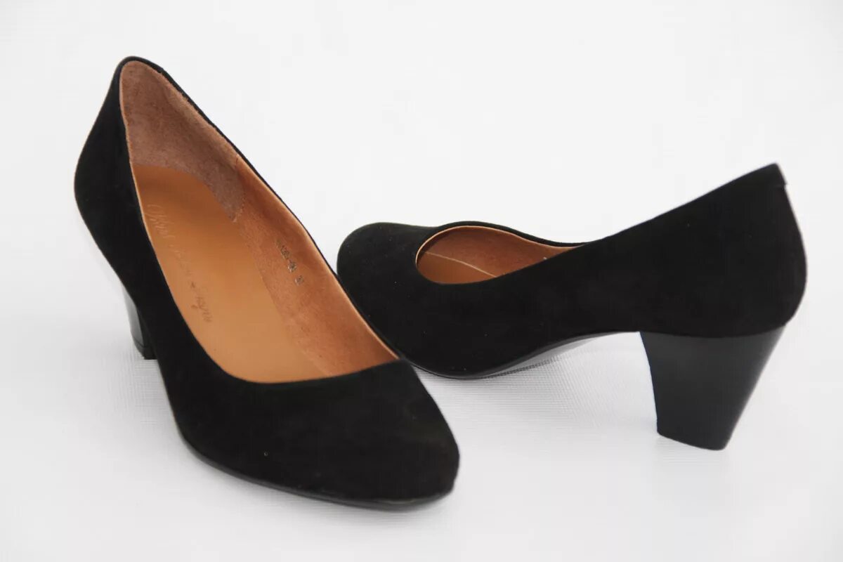 туфли без каблуков 7 букв сканворд