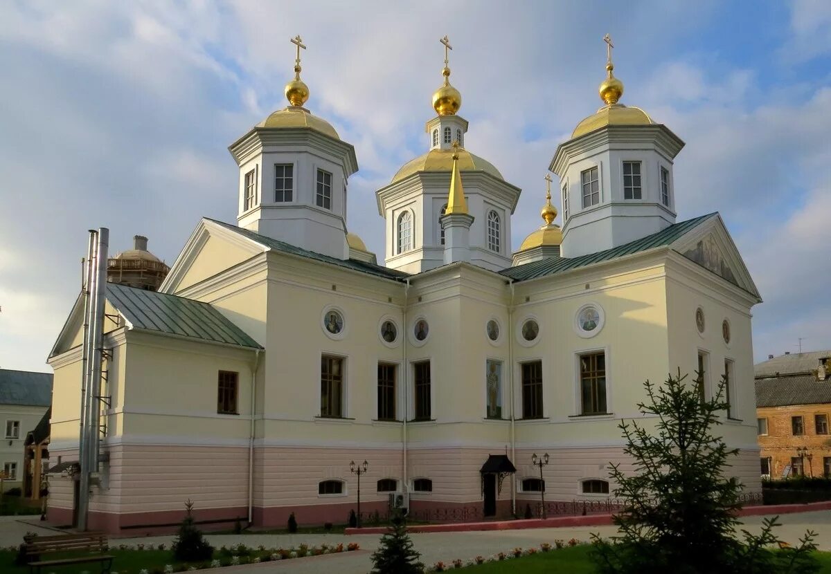 Крестовоздвиженский монастырь нижний новгород экскурсия. Сайт крестовоздвиженского монастыря нижний новгород. Зачатьевский монастырь нижний новгород. Крестовоздвиженский храм нижний новгород. Крестовоздвиженский женский монастырь нижний новгород.