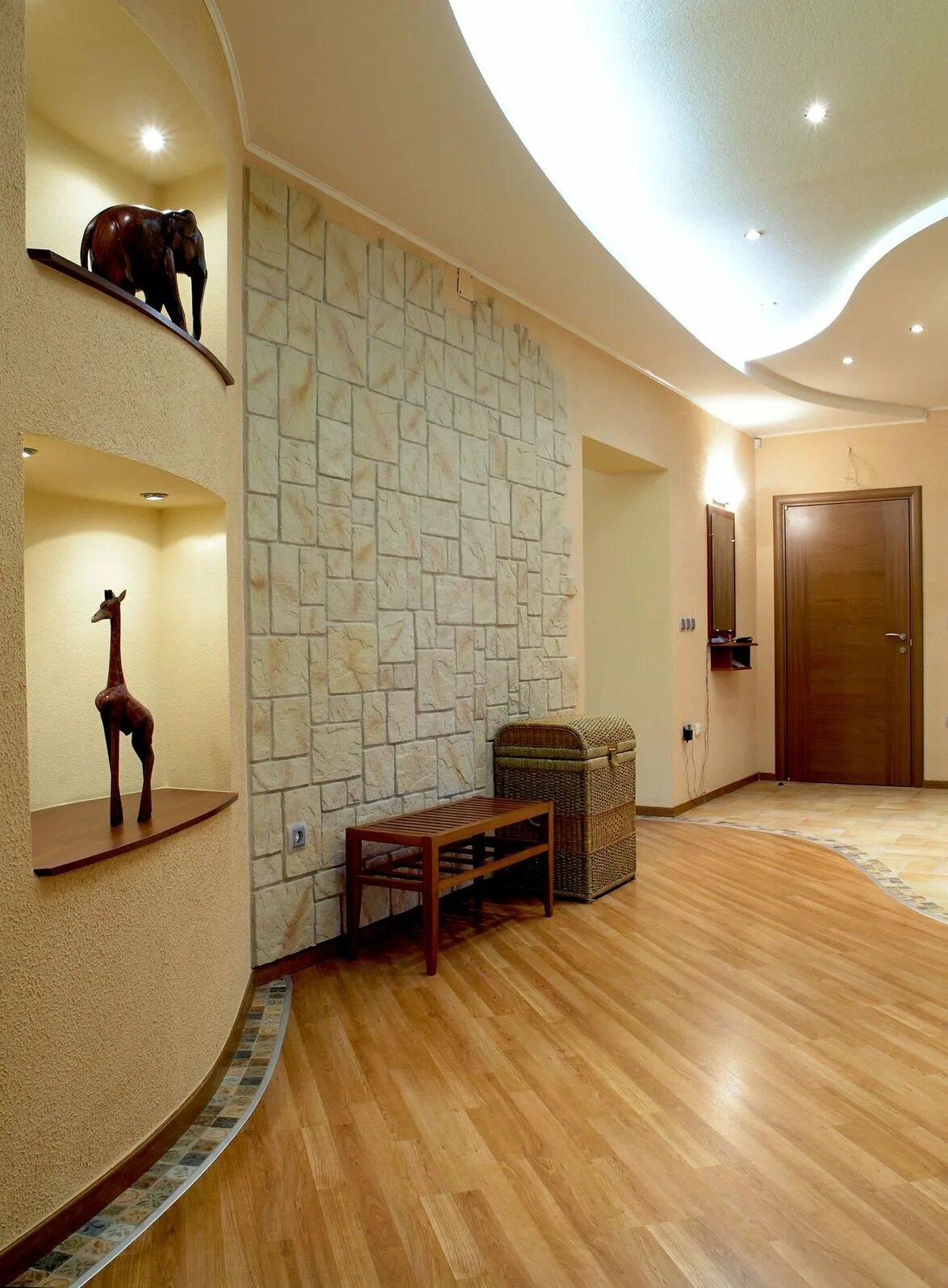 Внутренняя отделка квартир. Декоративные панели для стен для внутренней отделки. Декор стен искусственным камнем. Отделка коридора. Отделка коридора.