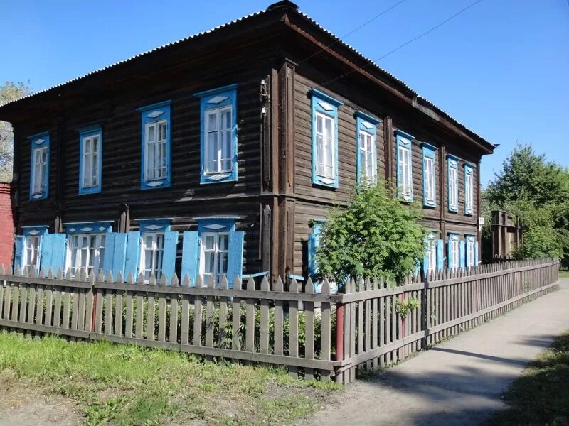 М достоевского новокузнецк. Дом байкалова. Усть тарсьма. Достоевского. Дом достоевского новокузнецк.