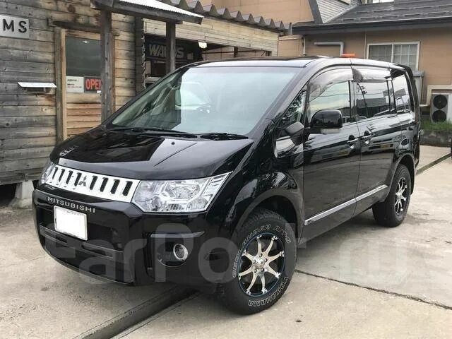 Купить делику д5 во владивостоке. Mitsubishi Delica d5 2.0 CVT. Делика д5 2009. Делика д-5 дизель 4х4. Мицубиси Делика д2 2011.