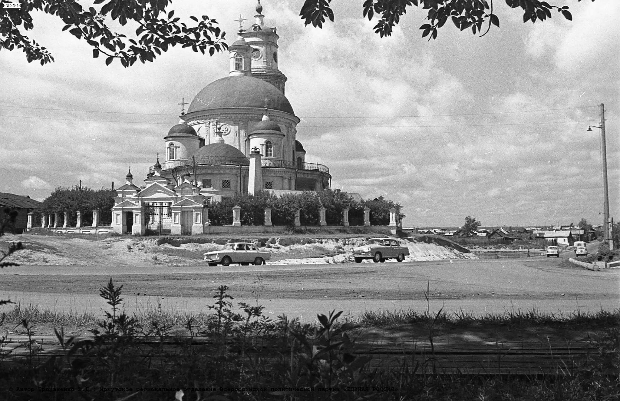 Старые сайты храмов. Храм Тельма Усольский район. Храм п Тельма Иркутская область. Тельма храм Казанской Божьей матери. Храм в Тельме Усольского района.