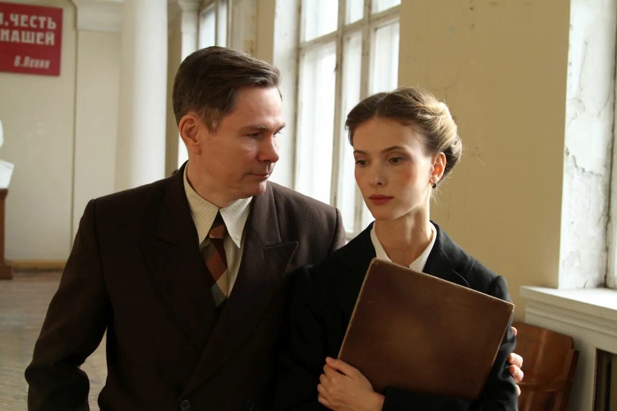 Дмитрий муляр сериал декабристка. Декабристка сериал кадры. Пятилетка декабристка. Светлана иванова декабристка. Декабристка сериал 2018.