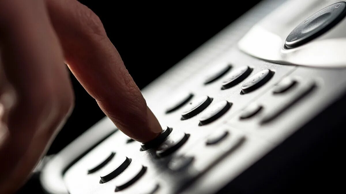 Hang up phone. Набор номера картинка. hang up the phone. hang on phone. who hangs up the phone.