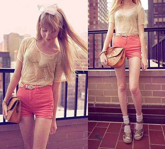 слоганы для рекламы. центр эланс барнаул. худо контакты. вконтакте социальная сеть. бриттани робинсон анорексия.