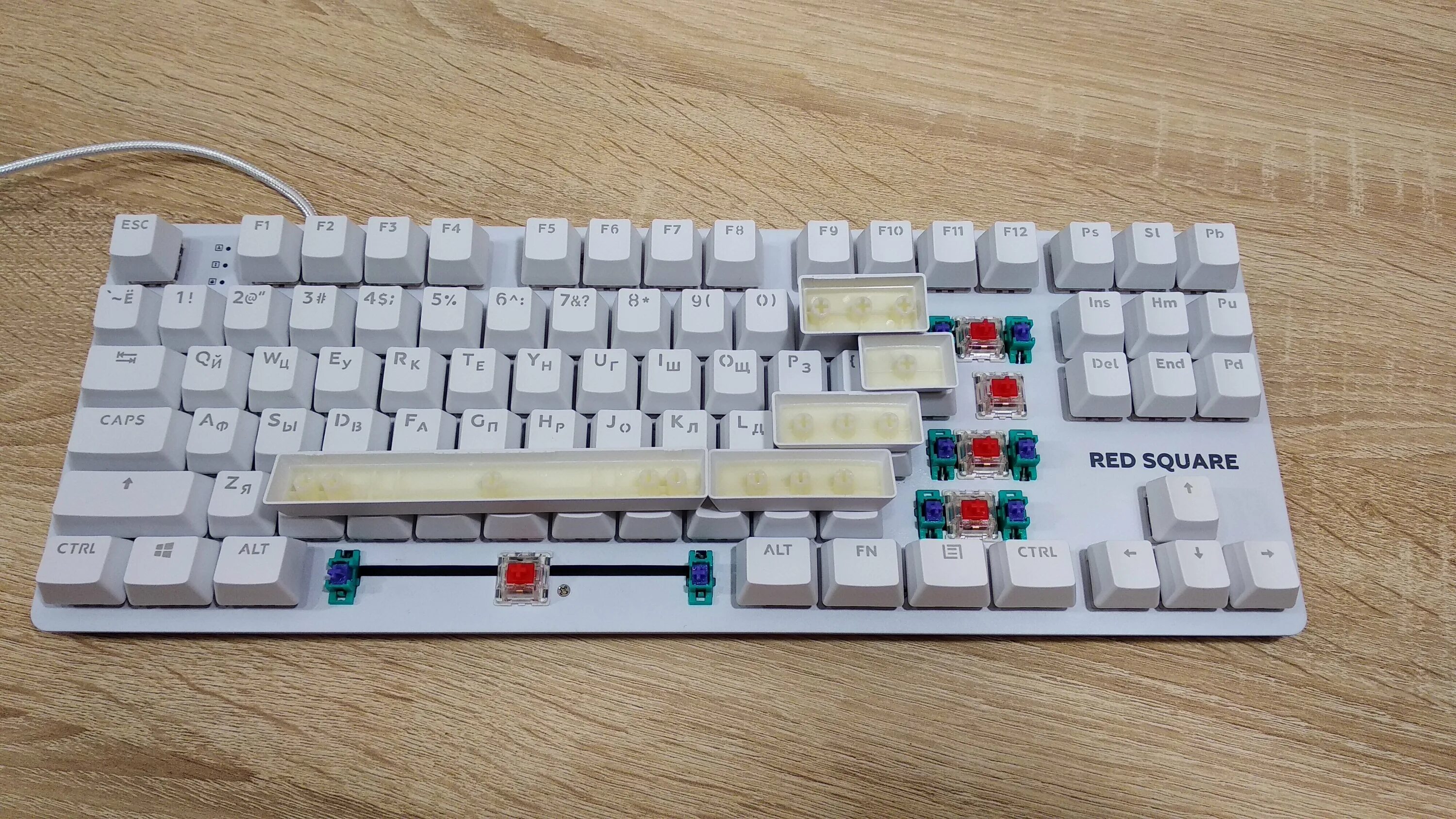 Red square tkl skeleton. Клавиатура red square keyrox tkl skeleton. red square keyrox tkl 2025. keyrox tkl g3ms. red square keyrox tkl g3ms white.