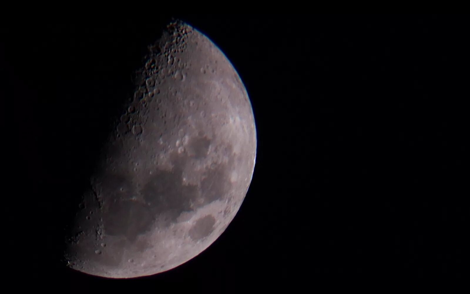 Луна 13. Луна 13.7. Луна фото из космоса реальное. Луна в 76 мм телескоп.