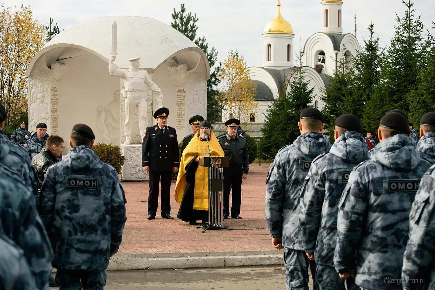 База омона в строгино. Храм Строгино ОМОН. Московский ОМОН Строгино. Храм Дмитрия Донского ОМОН. Московский ОМОН Росгвардии 2023.