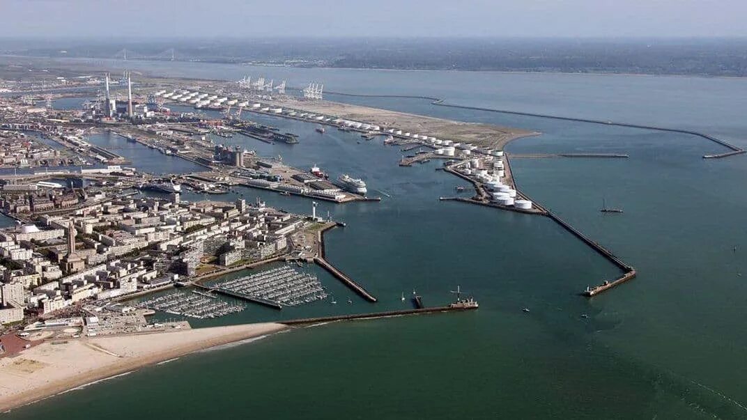 Порт гавр. Le havre порт. гавр франция порт. гавр порт морской. порта гавр пассажирский.