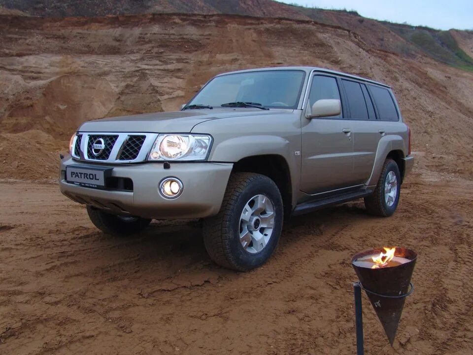 Ниссан патрол 61 кузов фото Nissan Patrol (Y61) 4.2 дизельный 2007 ТД42 т на DRIVE2