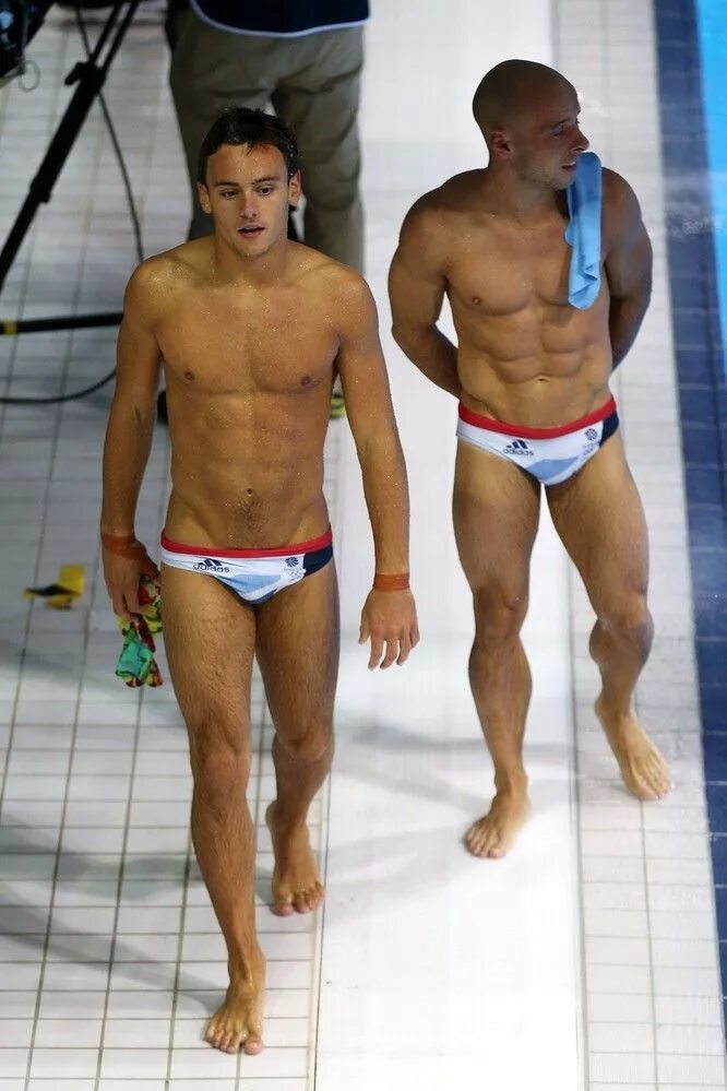 Tom Daley 11. Пловцы bulge Daley. Tom Daley плавцы. Том Дейли пловец.