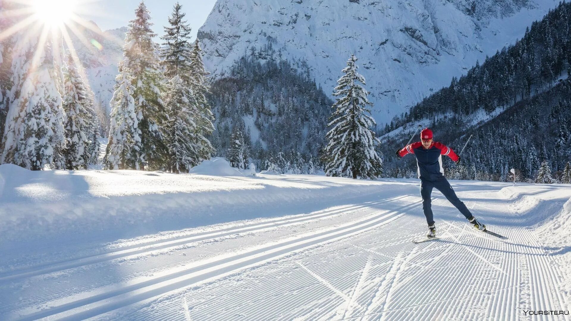 Кросс Кантри лыжи. Лыжник. Лыжник в горах. Зима лыжи. Фото skiing