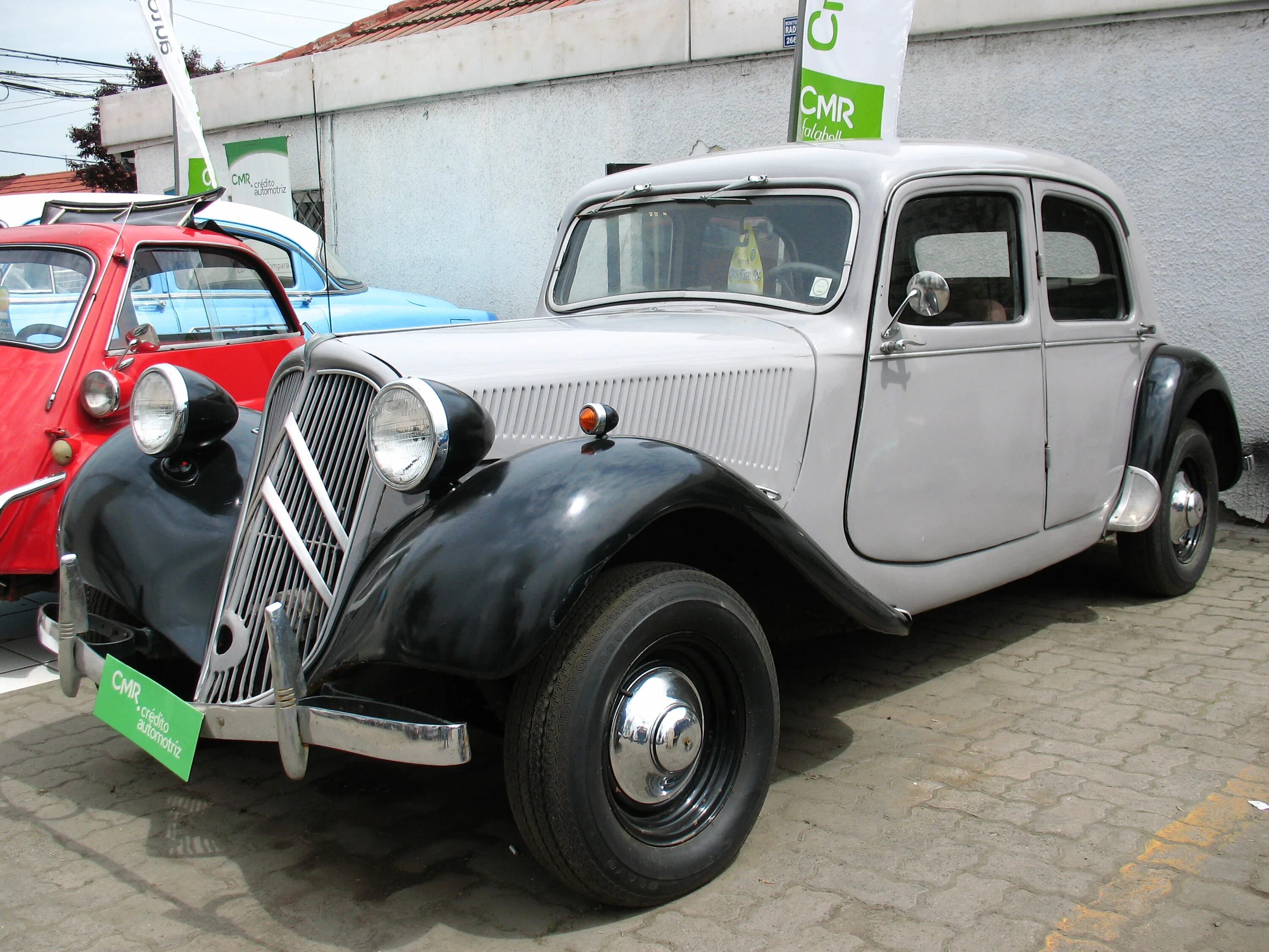 Cv 11. Citroen 11cv. Citroen 11cv вермахта. Ситроен 1936. Citroen 11.