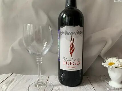 Вино сухое барселона