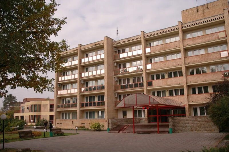 Санатории голубая речка отзывы. Санатории голубая речка отзывы. Каринское санаторий голубая речка. Санаторий голубая речка московская область. Пансионат голубая речка звенигород.