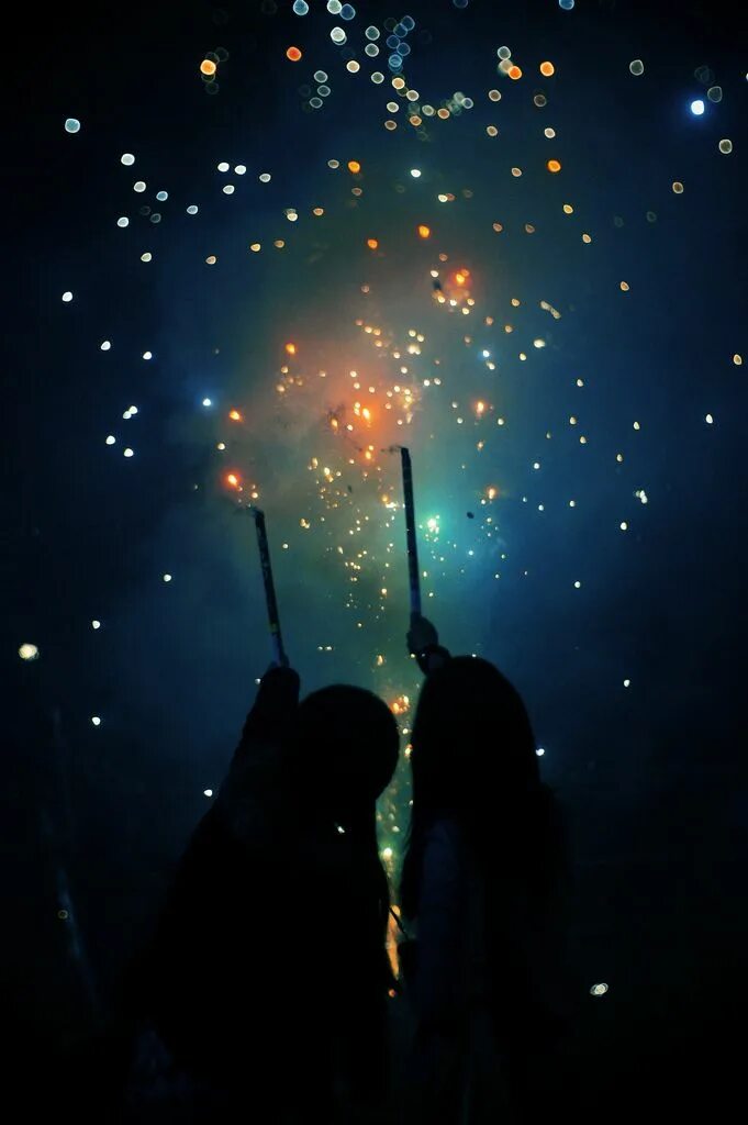 Ночью в небе зажигаются звезды. Звезда с неба. Звезды арт. Ночью в небе зажигаются звезды. Яркая звезда на небе.