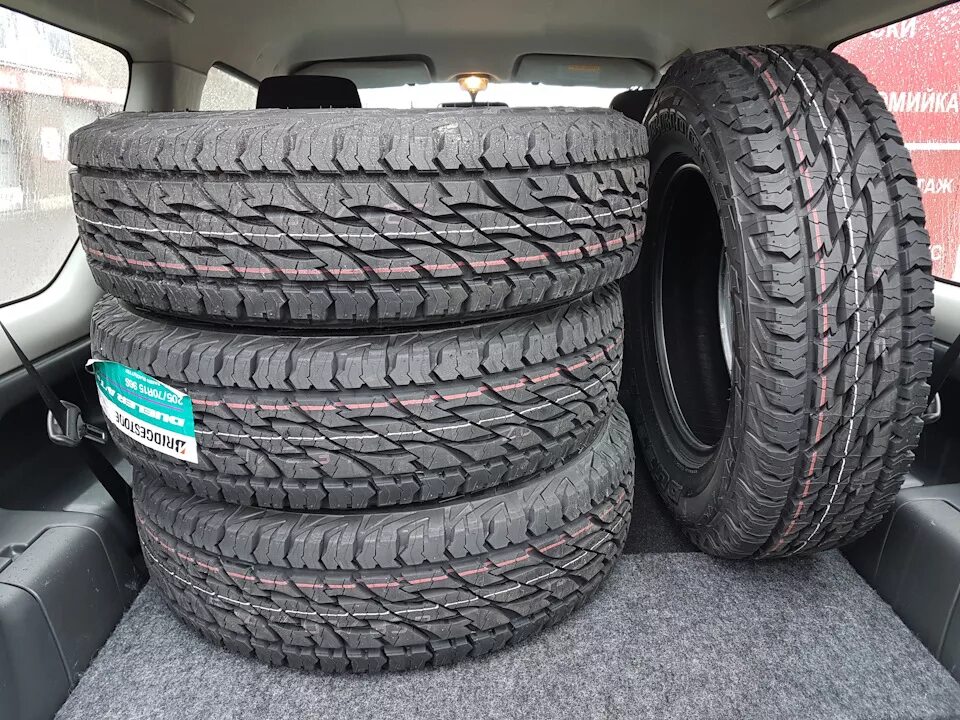 Bridgestone dueler at. Bridgestone dueler a/t 225/70 r16. Бриджстоун 001 dueler a/t. Bridgestone 265/70r16 112s dueler a/t 001 tl. Bridgestone dueler a/t 001.
