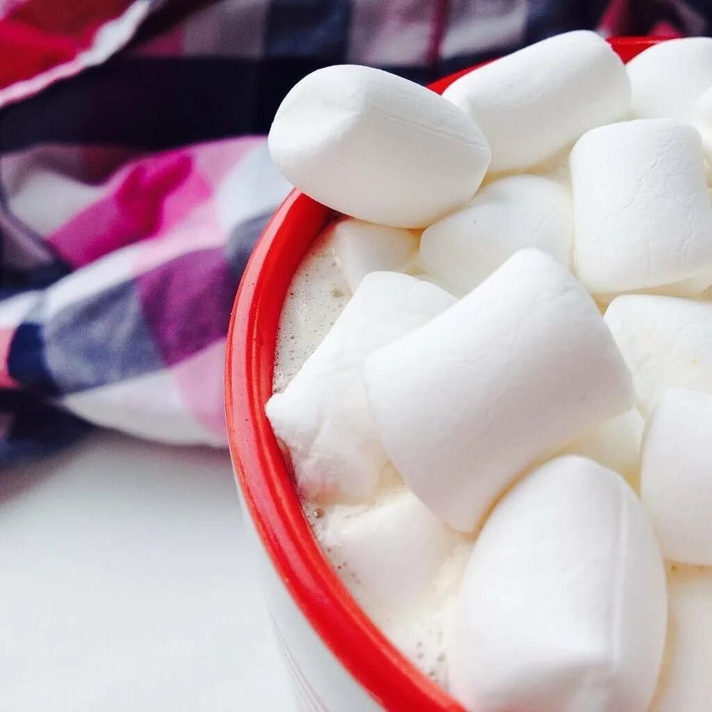 суфле маршмеллоу. воздушный зефир маршмеллоу. Marshmallow 630. зефир маршмеллоу. маршмеллоу конфеты.