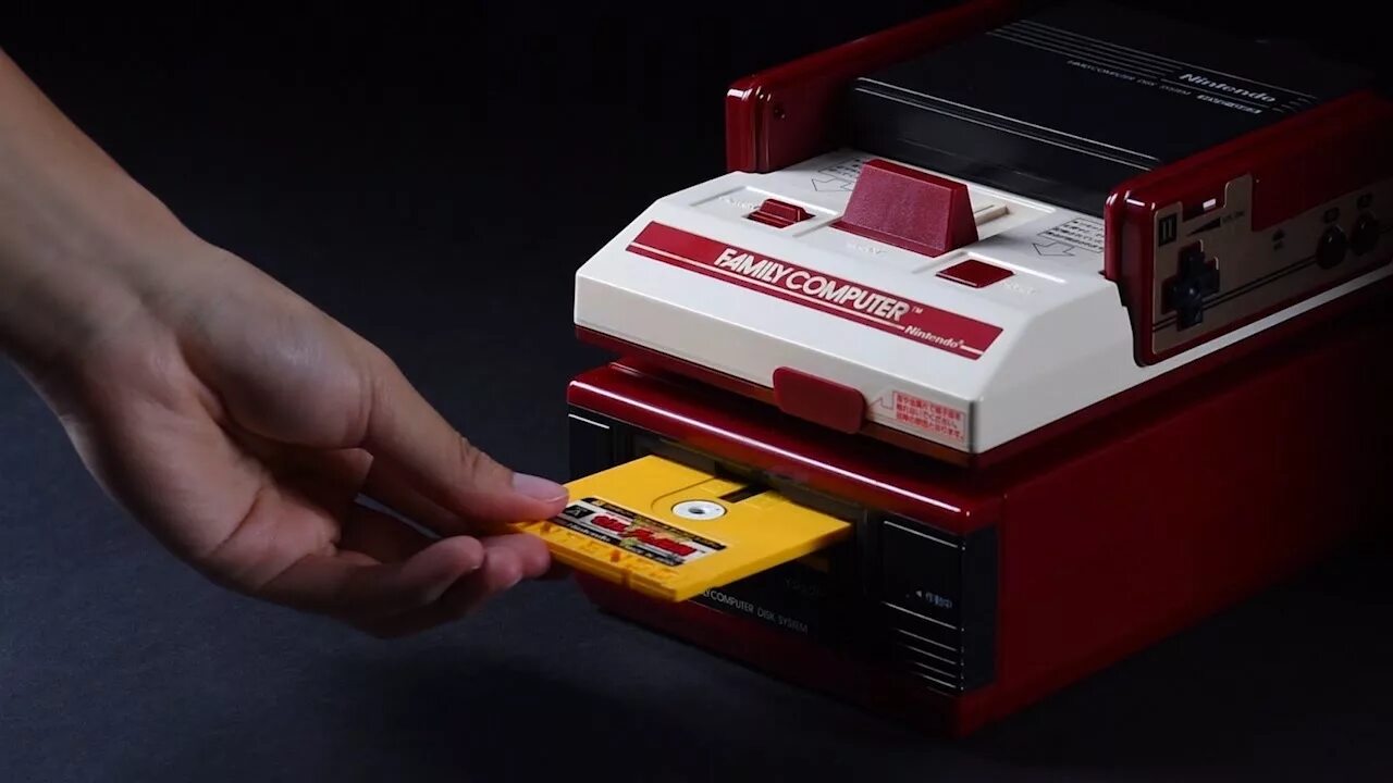Нинтендо Фамиком. Famicom Disk System. Nintendo Famicom Disk System. Приставка Nintendo Famicon. Nintendo компьютер