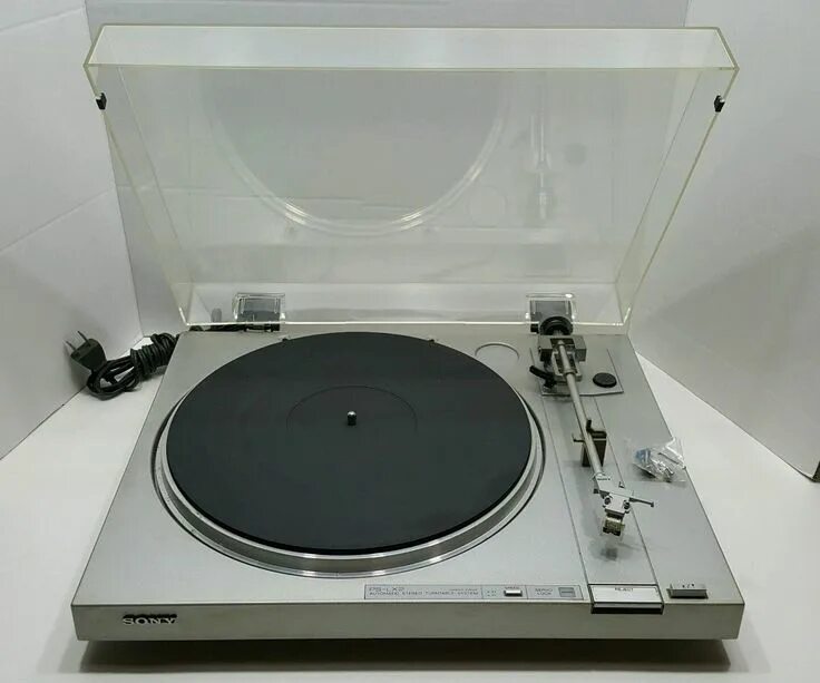 Виниловый проигрыватель sony купить. Sony PS-lx2. Sony Turntable PS-lx55. Sony PS lx100. Проигрыватель виниловых пластинок Sony.