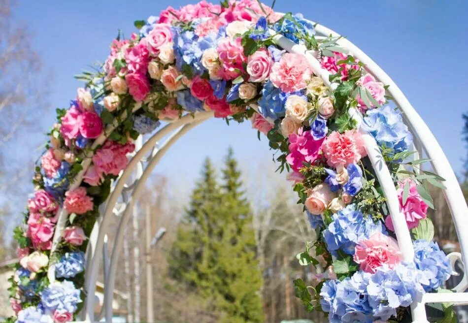 Pin on ΑΨΙΔΑ ΓΑΜΟΥ-GARLANDS WITH FLOWERS