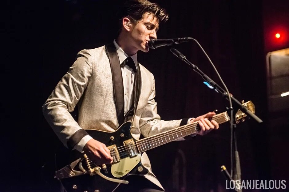 ночной солист. сегодня ночью солист. группа сегодняночью. никита козлов группа сегодняночью. Arctic monkeys live wellington.