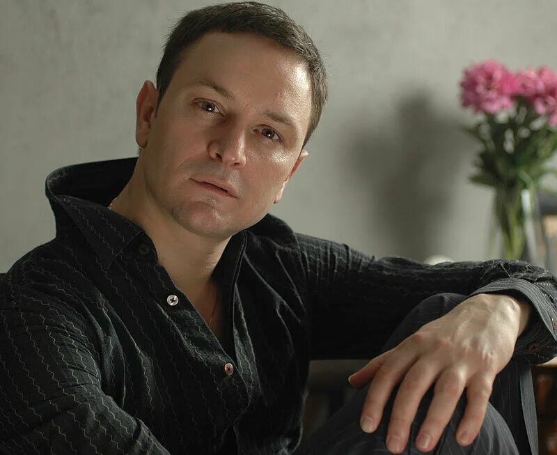 Актер алексей гришин биография и личная жизнь Актер Алексей Гришин попал в аварию на квадроцикле в Подмосковье Российская га