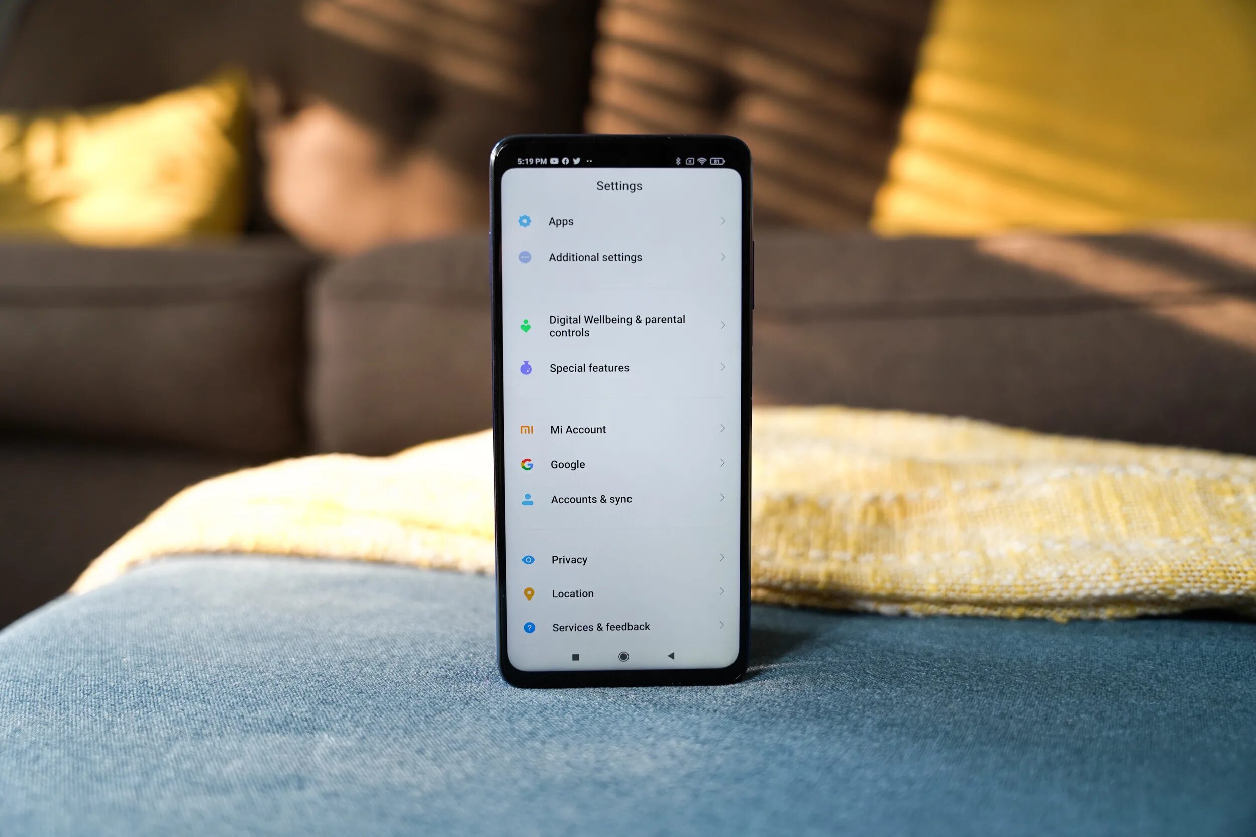 Poco меню. Смартфон xiaomi poco x3 nfc. poco m3 экран. xiaomi экран на весь экран. меню поко х3 про.
