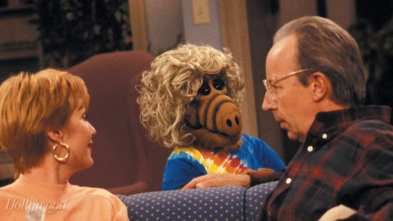 Постер альф 1 сезон. Альф 2 22. Альф 2 22. Альф злой. Альф и ронда.