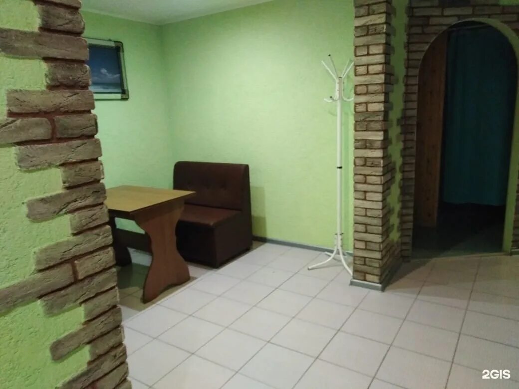 Турусова 17 бийск. Сибирский торговый банк бийск. Ул сибирская бийск. Панорама бийск кафе. Красный яр астраханская область люди.
