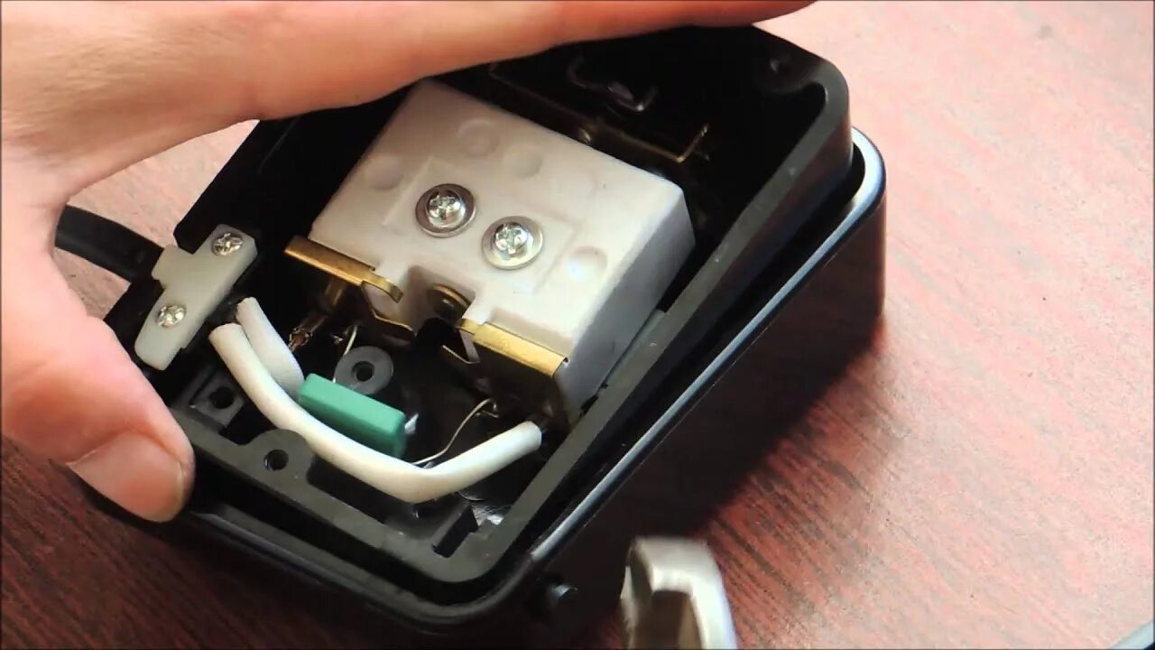 Педаль реостат. Педаль janome model tjc-211. педаль для швейной машины controller model yc-50s. починить педаль для швейной машинки чайка. педаль для швейной машины yc-485ec-1.