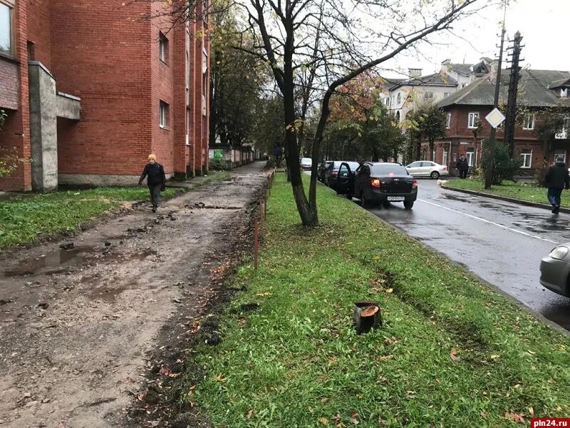 6. Псков улица школьная, 4. Псков школьная 7 пятиэтажка. Улица школьная псков. О кошевого 4 псков.