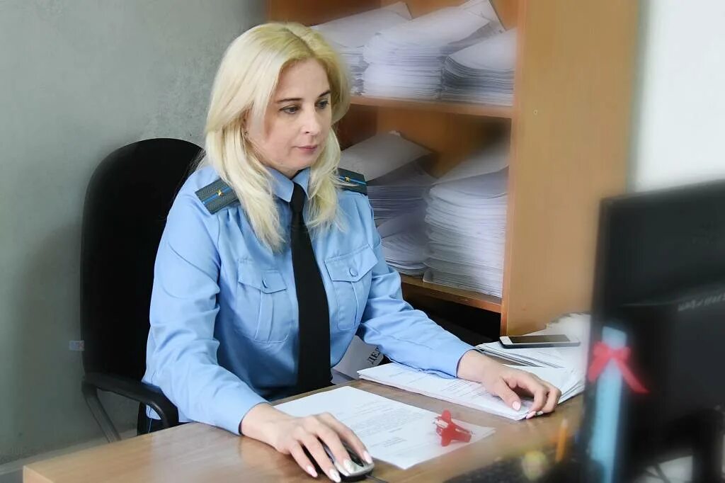 Фссп новочеркасск официальный сайт. Судебные приставы г донецка. Стрельникова судебный пристав новочеркасск. Фссп г. Мартынова анастасия леонидовна днр.