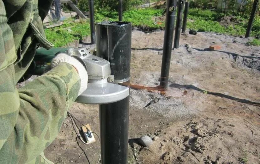 Приспособление для завинчивания свай. Установить сваи. Оголовок для закручивания винтовых свай. Свая 57 мм. Винтовые сваи вручную.